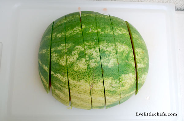 How to choose and cut a watermelon for a summer BBQ.